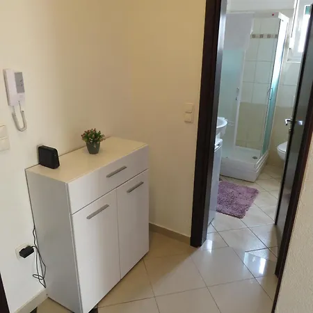 公寓 - Diklo 5774d *